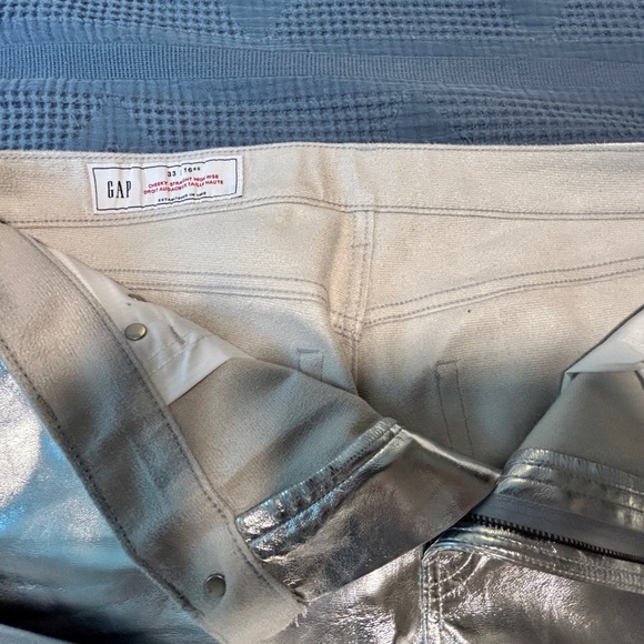 High Rise Vegan Leather Cheeky Straight Pants - Picture 5 of 6